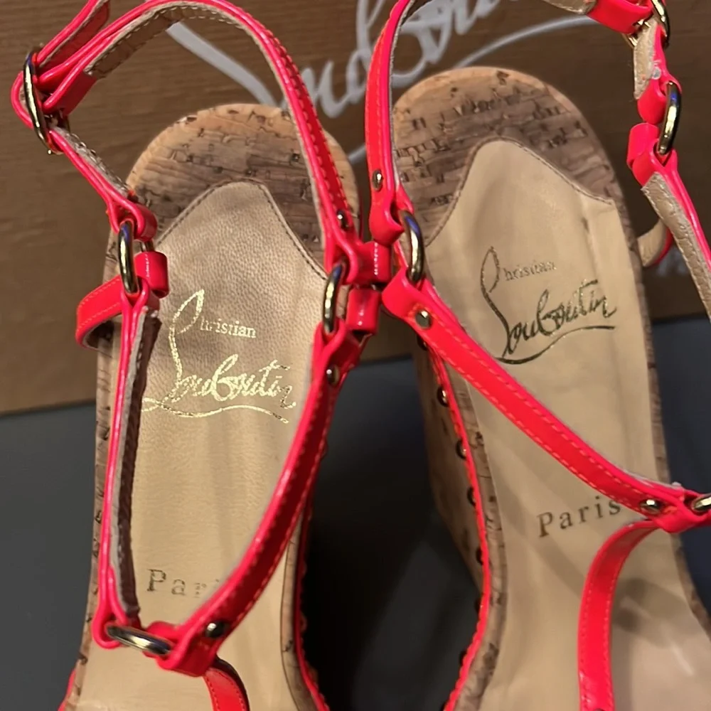 Christian Louboutin wedges - Picture 5 of 8